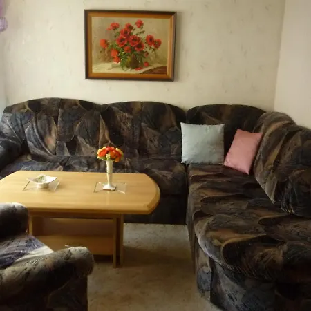 Weingart Holiday home Finsterbergen